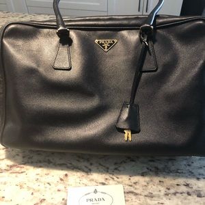 Prada saffiano tote bag